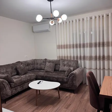 Ela In 公寓 培拉特